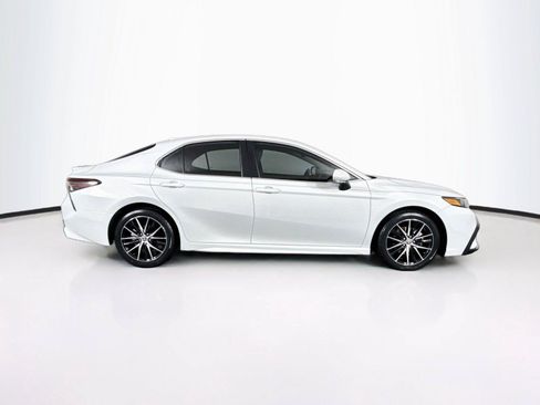 Certified 2024 Toyota Camry SE FWD image 9