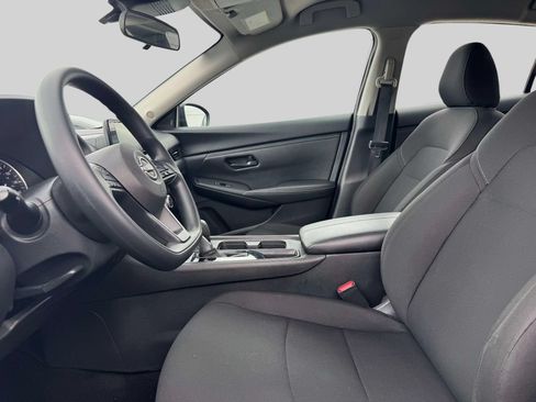 Used 2025 Nissan Sentra S FWD image 14