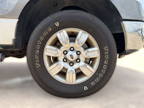 Used 2011 Ford F150 XLT w/ XLT Chrome Pkg RWD image 12