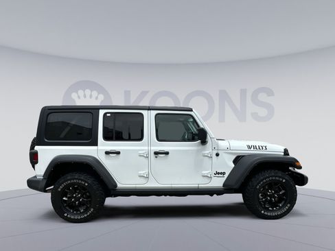 Used 2021 Jeep Wrangler Unlimited Sport AWD/4WD image 17
