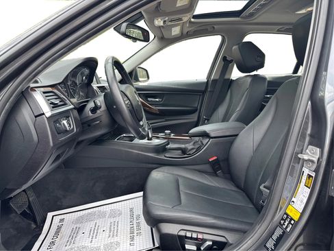 Used 2016 BMW 320i xDrive Sedan image 11