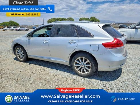 Used 2010 Toyota Venza FWD image 3