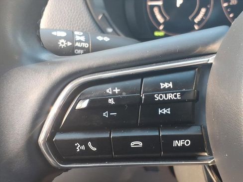 Used 2025 MAZDA CX-70 Plug-In Hybrid w/ Premium Pkg image 17