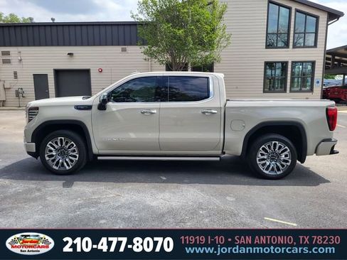 Used 2026 GMC Sierra 1500 Denali Ultimate AWD/4WD image 2