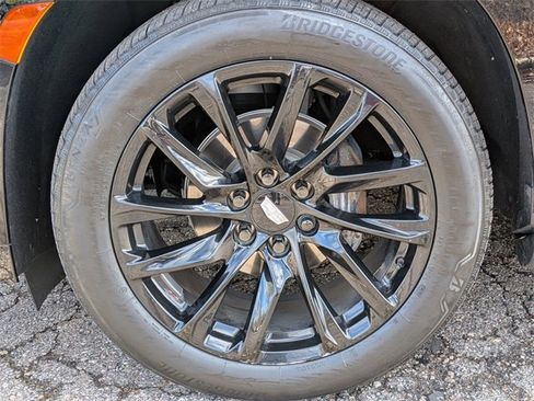 Certified 2024 Cadillac Escalade ESV Sport Platinum w/ LPO, ONYX Package image 29