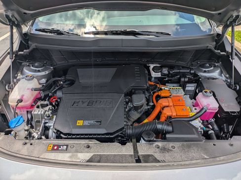 Used 2025 Kia Niro LX FWD image 34