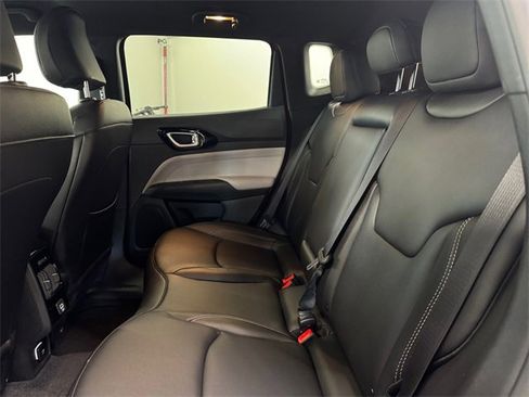 New 2026 Jeep Compass Limited image 20