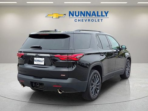Used 2023 Chevrolet Traverse RS w/ LPO, Floor Liner Package AWD/4WD image 4