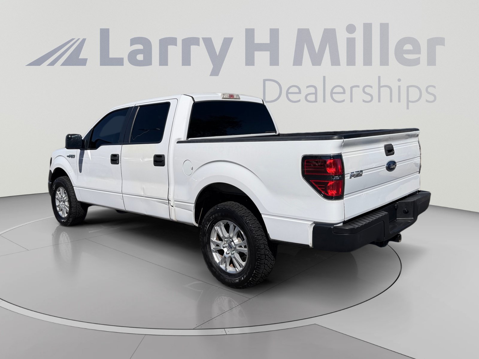 Used 2014 Ford F150 XL w/ XL Plus Package AWD/4WD image 3