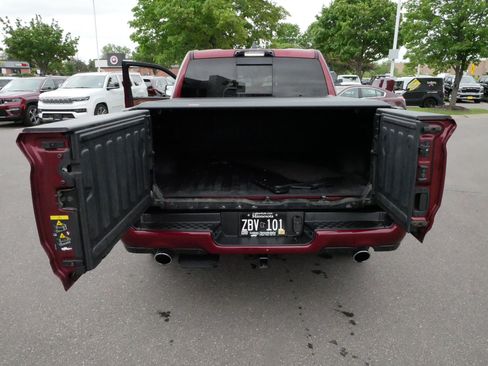 Used 2024 RAM 1500 Limited AWD/4WD image 18