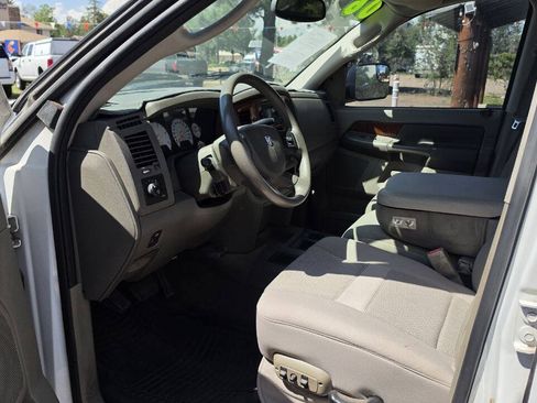 Used 2006 Dodge Ram 2500 Truck SLT w/ Light Group AWD/4WD image 9