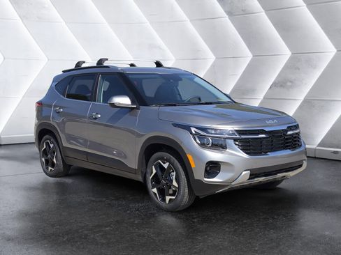 New 2026 Kia Seltos EX image 1