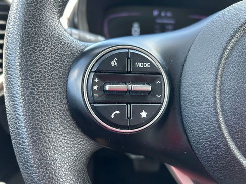 Used 2023 Kia Soul LX w/ Option Group 015 FWD image 20