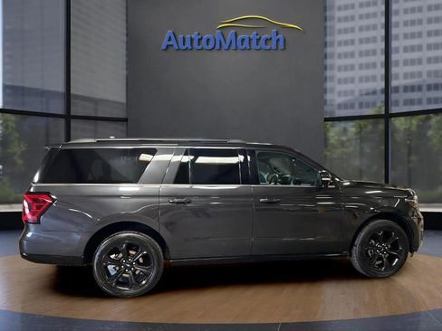 Used 2023 Ford Expedition Max Limited image 12
