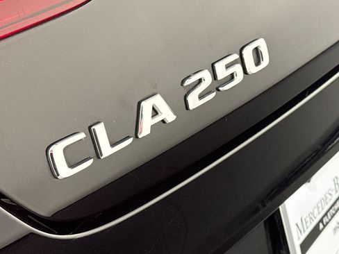 Certified 2023 Mercedes-Benz CLA 250 image 10