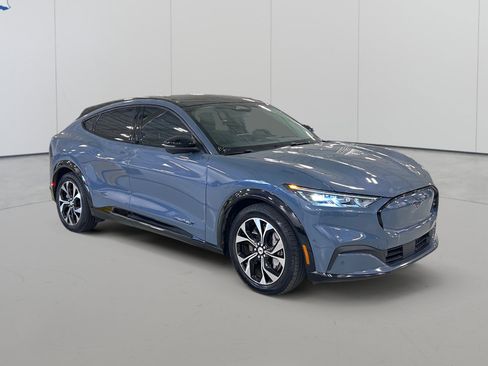 Used 2023 Ford Mustang Mach-E Premium AWD/4WD image 3