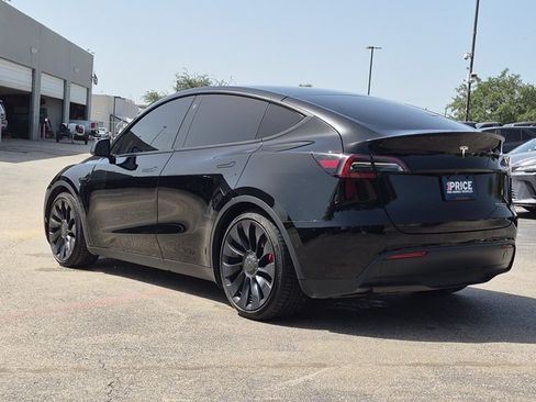 Used 2022 Tesla Model Y Performance AWD/4WD image 7