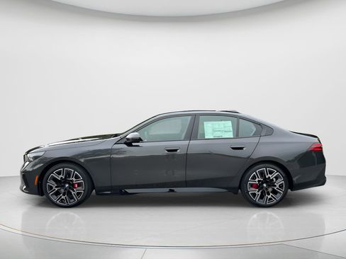 New 2027 BMW 530i RWD image 8