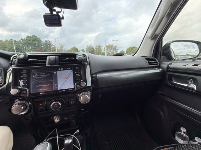 Used 2024 Toyota 4Runner TRD Off-Road Premium w/ Moonroof Package AWD/4WD image 16