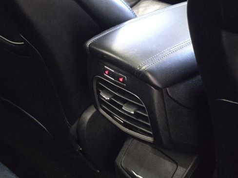 Used 2019 Lincoln MKZ Reserve w/ Luxury Package image 11