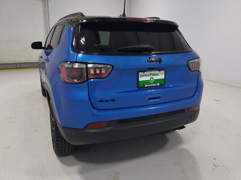 Used 2022 Jeep Compass Latitude AWD/4WD image 6
