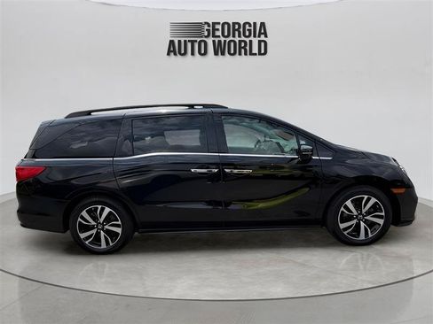 Used 2018 Honda Odyssey Elite image 13