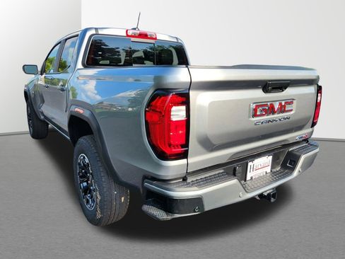 New 2026 GMC Canyon AT4 image 4