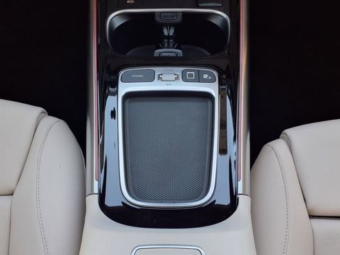Used 2025 Mercedes-Benz GLA 250 image 19