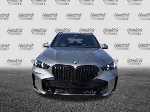 Certified 2024 BMW X5 xDrive40i w/ M Sport Package image 3