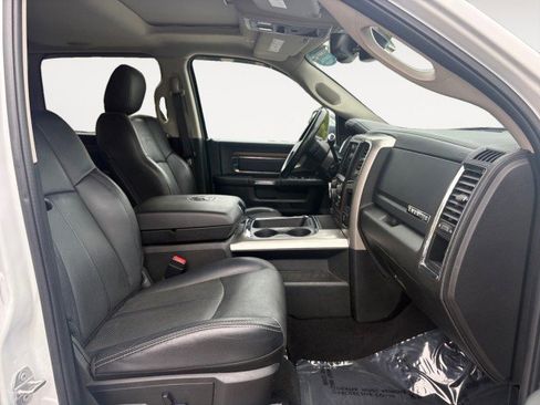 Used 2018 RAM 2500 Laramie w/ Snow Chief Group image 12