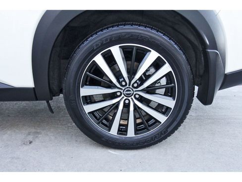 Used 2023 Nissan Pathfinder Platinum w/ Cargo Package image 37