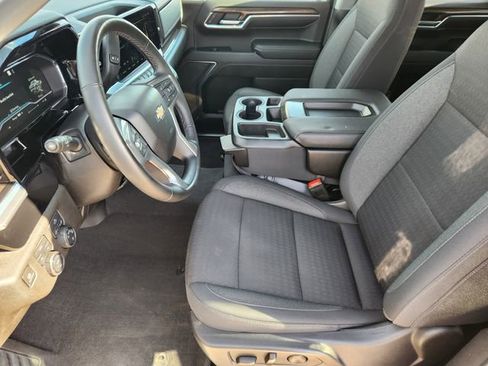 Used 2023 Chevrolet Silverado 1500 LT image 13
