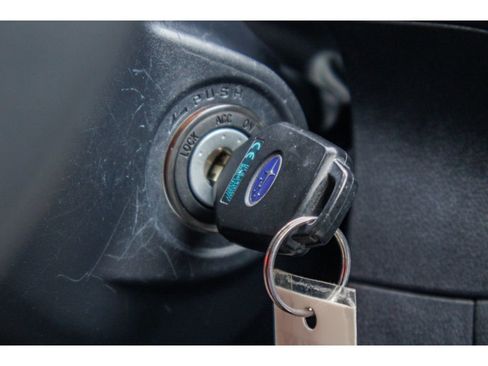 Used 2019 Subaru Crosstrek 2.0i Premium w/ Eyesight System image 29