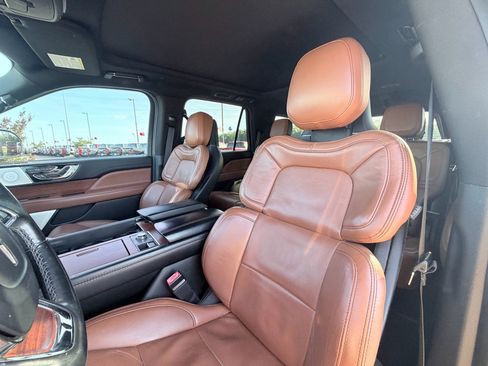 Used 2021 Lincoln Navigator Reserve RWD image 22