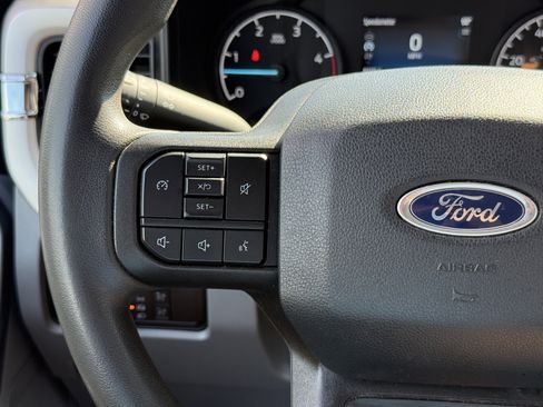 Used 2025 Ford F350 XLT AWD/4WD image 21
