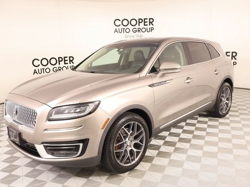 Used 2019 Lincoln Nautilus Select FWD image 10