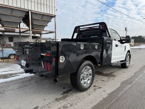 Used 2021 Ford F250 XL w/ Power Equipment Group image 6