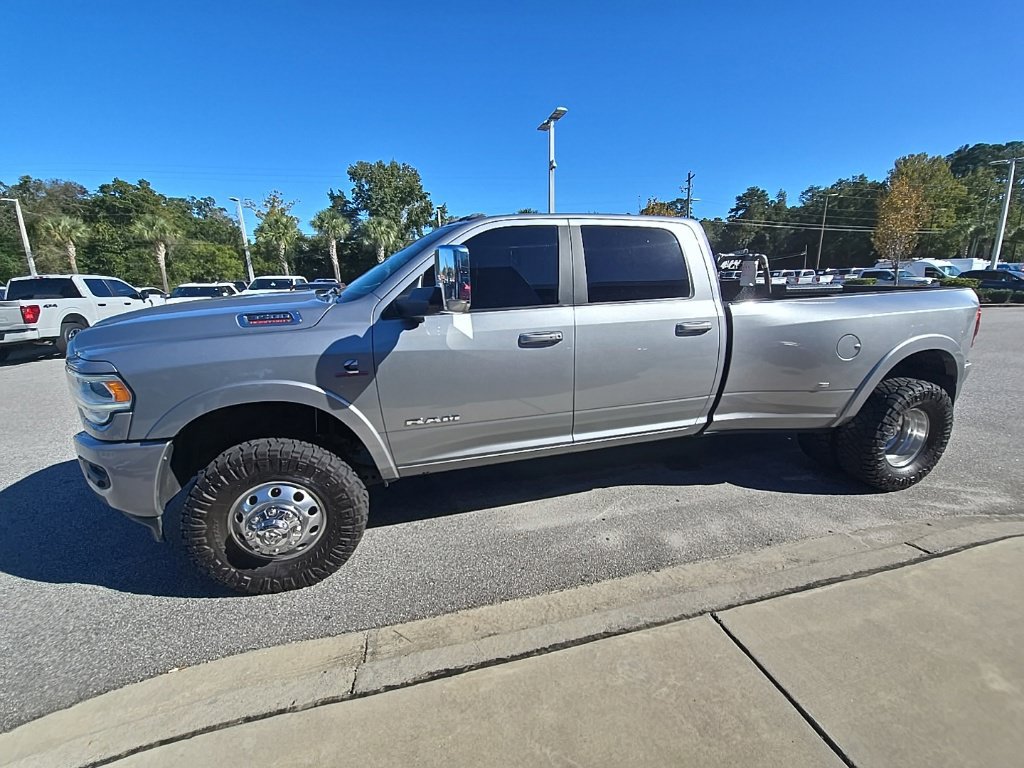 Used 2021 RAM 3500 Laramie AWD/4WD image 4