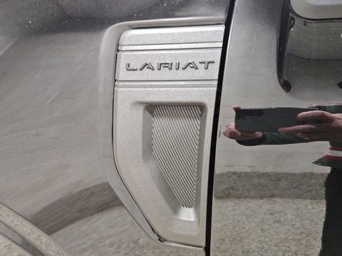 Certified 2025 Ford Maverick Lariat w/ Black Appearance Package AWD/4WD image 38