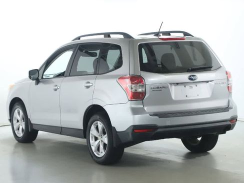 Used 2014 Subaru Forester 2.5i Premium AWD/4WD image 40