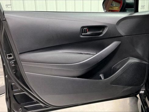 Used 2024 Toyota Corolla LE FWD image 23
