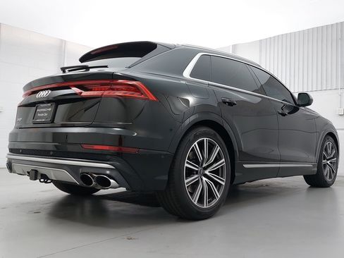Used 2023 Audi SQ8 Prestige AWD/4WD image 7