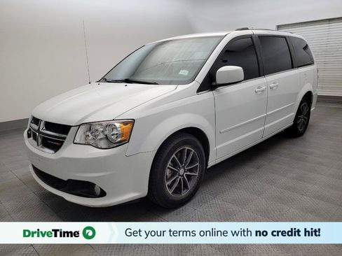 Used 2017 Dodge Grand Caravan SXT FWD image 1