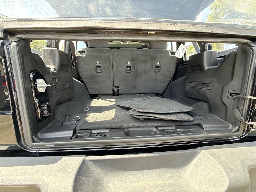 Certified 2022 Jeep Wrangler Unlimited Sport AWD/4WD image 30