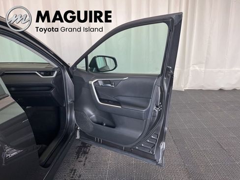 Used 2023 Toyota RAV4 XLE image 17