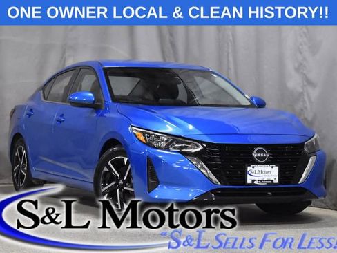 Used 2024 Nissan Sentra SV image 1