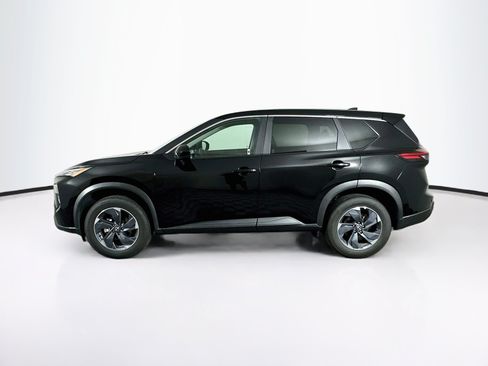 Used 2025 Nissan Rogue SV FWD image 4