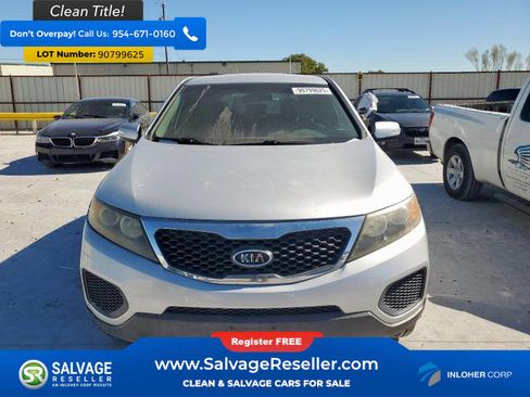 Used 2012 Kia Sorento FWD image 7