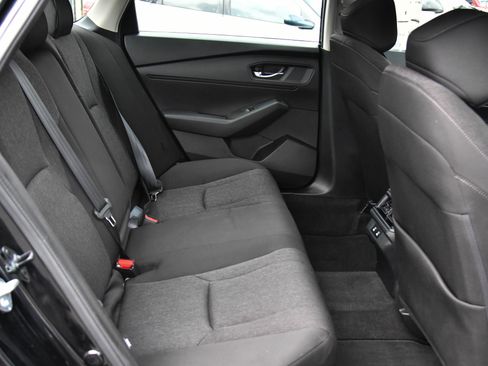 Used 2025 Honda Accord SE image 39