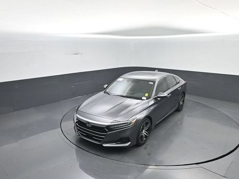 Used 2021 Honda Accord Touring image 22